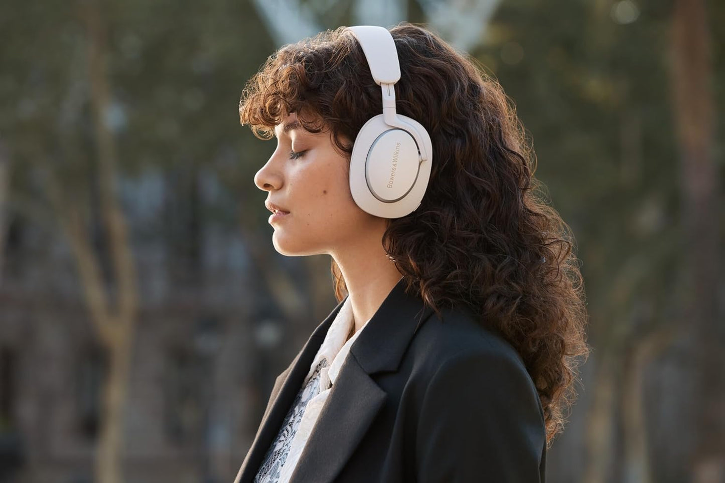 Bowers & Wilkins PX7 S2e Over-Ear Noise-Canceling Wireless Headphones 