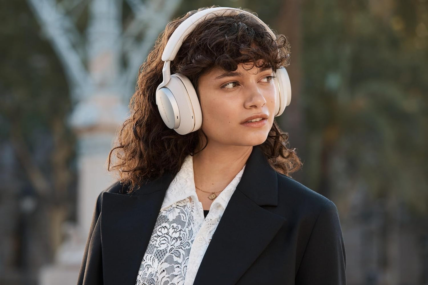 Bowers & Wilkins PX7 S2e Over-Ear Noise-Canceling Wireless Headphones 